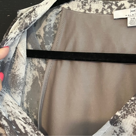 H By Halston Grey & White Dress Size Large - Picture 16 of 16
